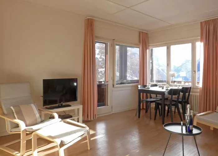 Lejlighed Helene Diana By Interhome Wengen